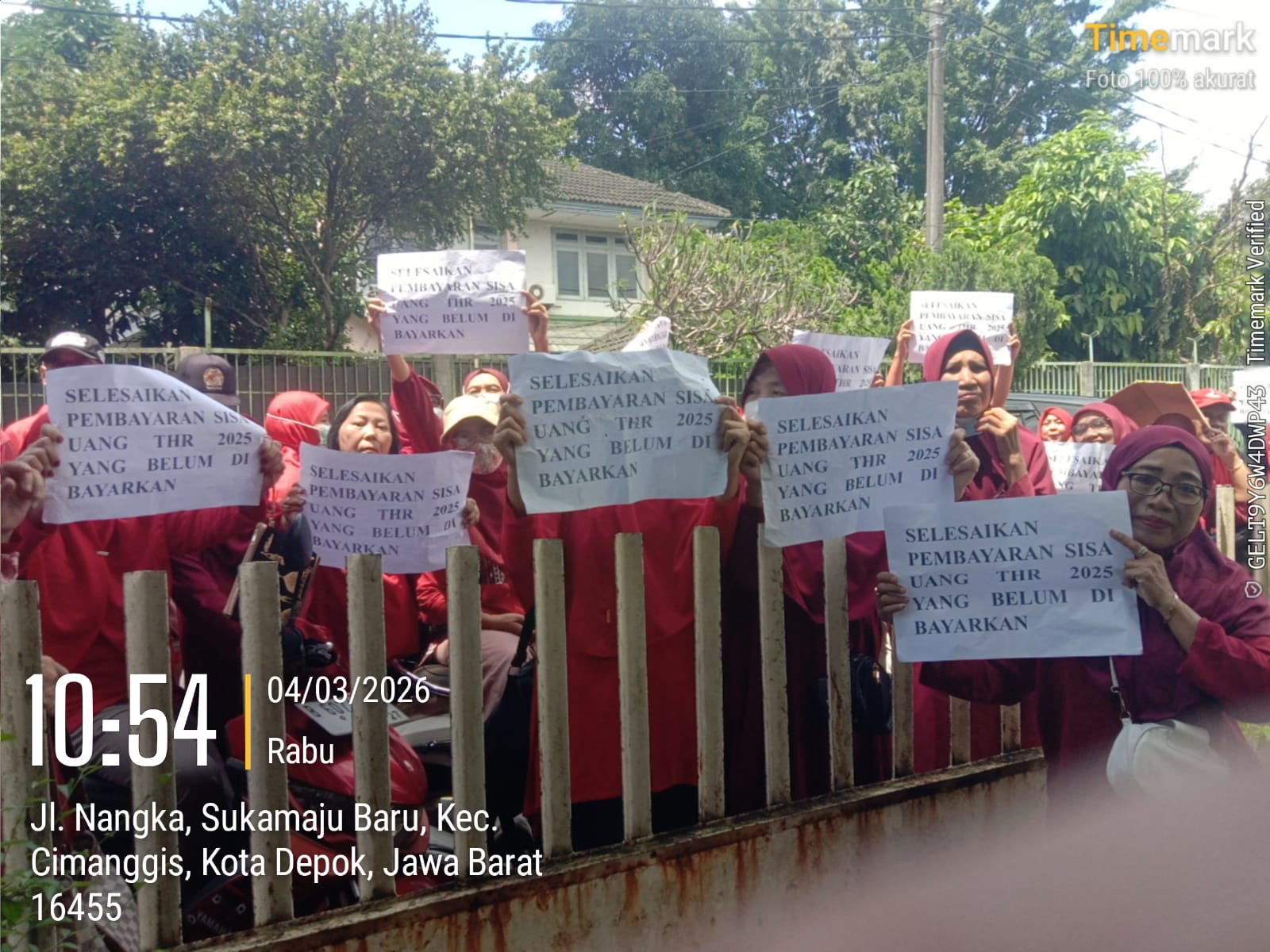 Buruh PT Triple Ace Corporation Demo Tuntut Gaji dan Sisa THR, Perusahaan Akui Masuk Proses PKPU